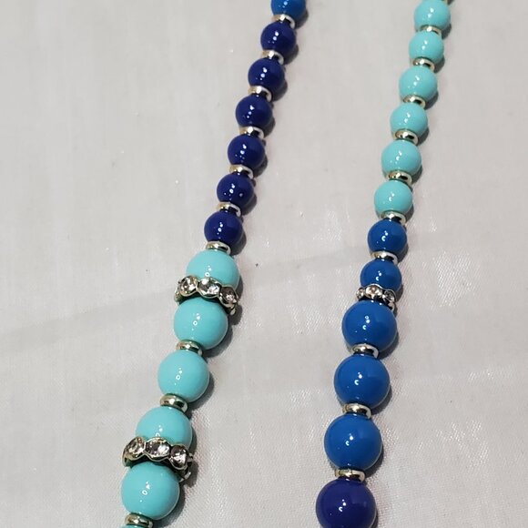 Ann Taylor Necklace, Multiple Shades Blue Beads W/Gold tone Crystal Rhinestone - Picture 2 of 13